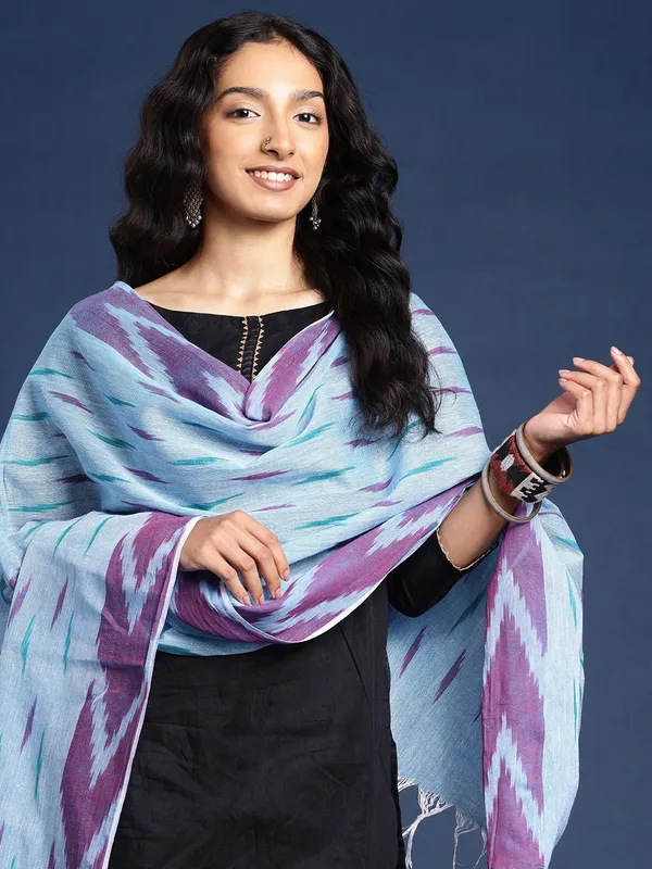 Blue_colour_Pure_Cotton_Dupatta_for_Women