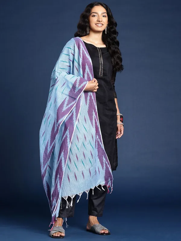 Blue_colour_Pure_Cotton_Dupatta_for_Women