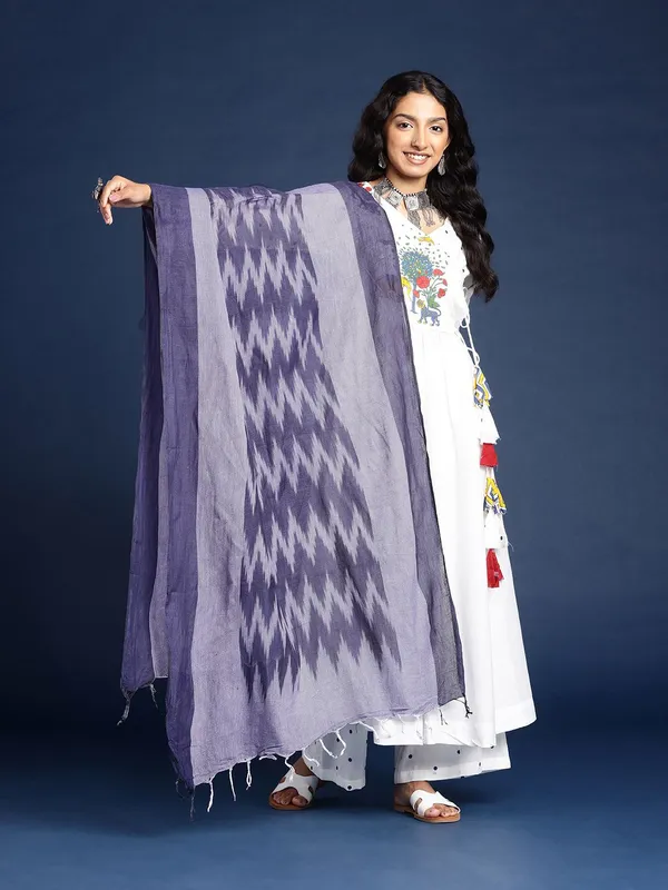 Blue_colour_Pure_Cotton_Dupatta_for_Women
