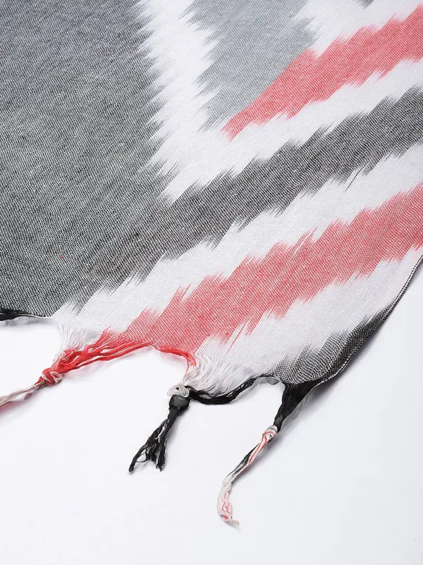 Grey_colour_Pure_Cotton_Dupatta_for_Women