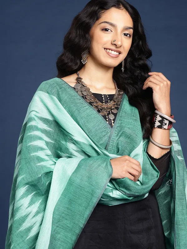 Green_colour_Pure_Cotton_Dupatta_for_Women