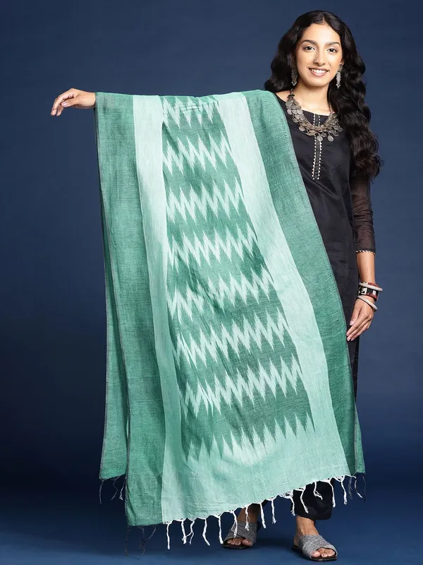 Green_colour_Pure_Cotton_Dupatta_for_Women
