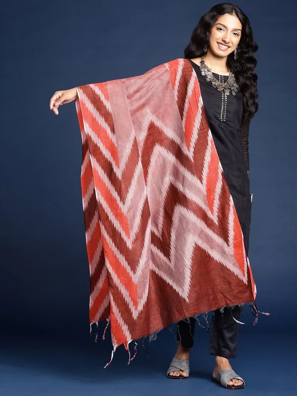 Maroon_colour_Pure_Cotton_Dupatta_for_Women