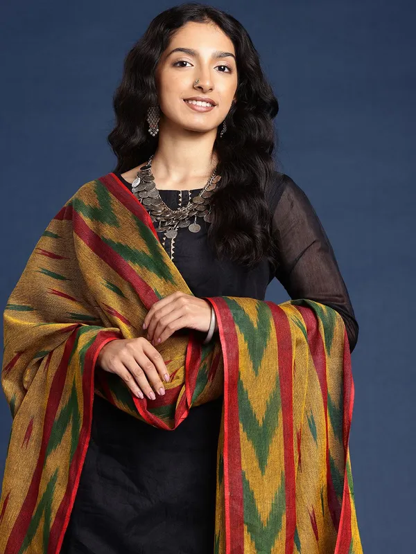Yellow_colour_Pure_Cotton_Dupatta_for_Women