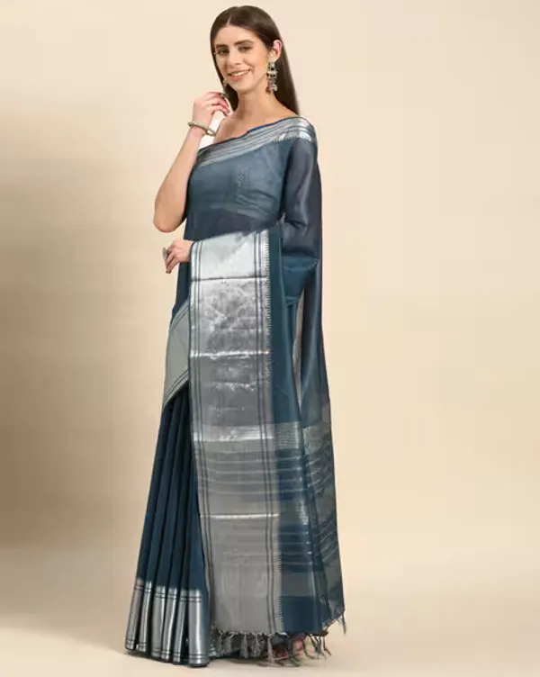 Blue_colour_Silk_Blend_Saree_for_Women