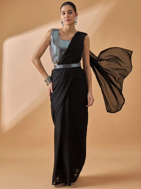 Black_colour_Satin_Saree_for_Women