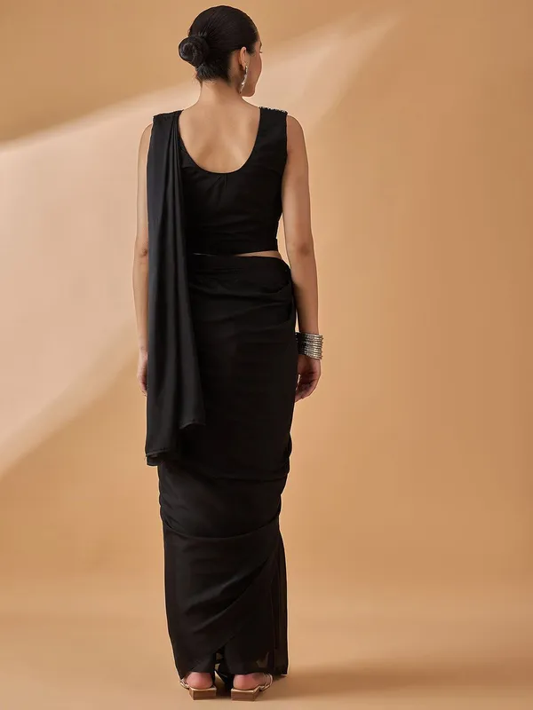Black_colour_Satin_Saree_for_Women