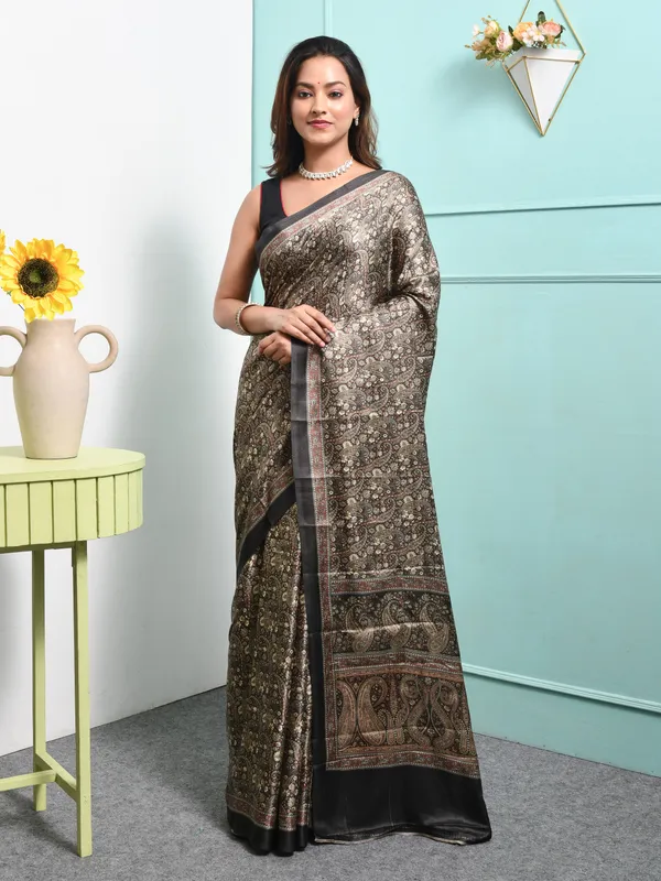 Black_Silk_Blend_Embroidered_Sarees_For_Women