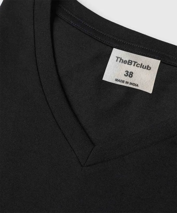 Black_V-Neck_Cotton_T-Shirt_For_Unisex