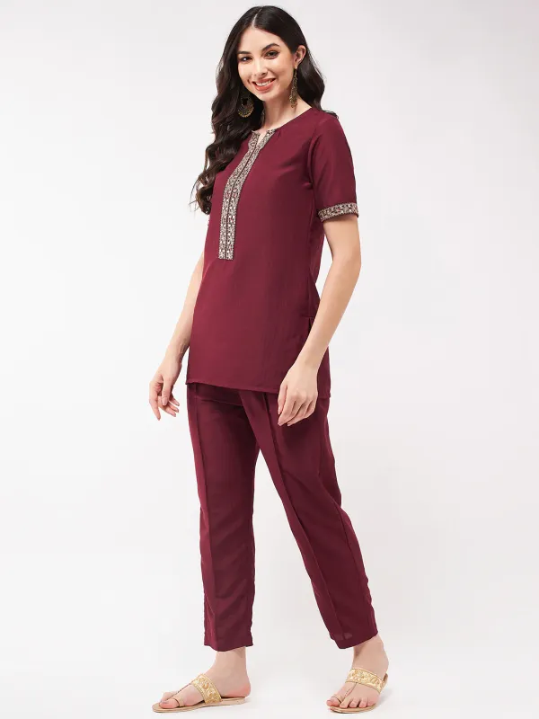 Festive_Solid_Short_Kurti_With_Lace_And_Matching_Pant_Set