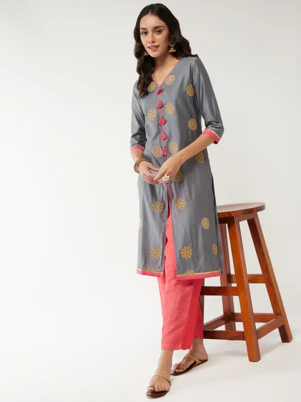 Fusion_Embroidered_Round_Allover_Buti_Kurta