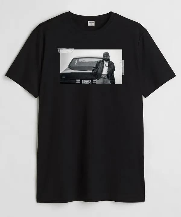 Black_K_Lamar_Round_Neck_Cotton_T-Shirt_For_Unisex