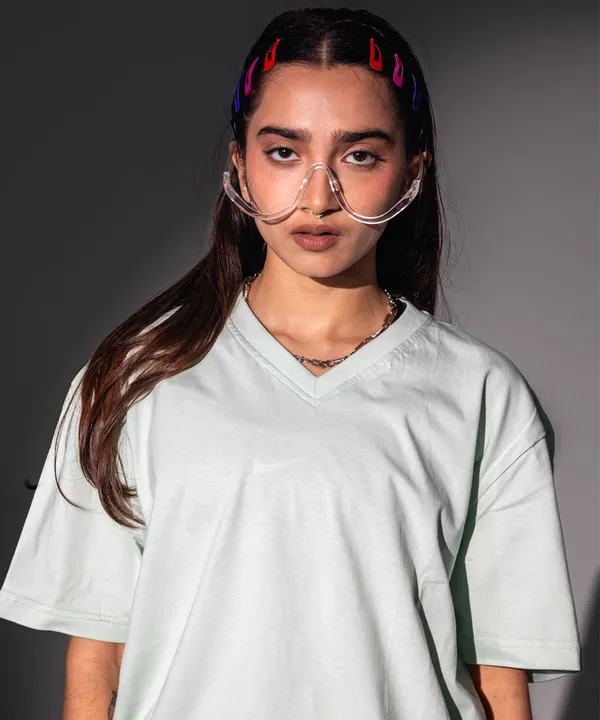 Light_Pastel_Green_V-Neck_Cotton_T-Shirt_For_Unisex