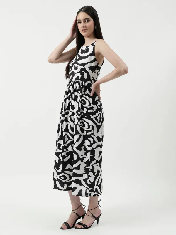 Monocromatic_Digital_Printed_Maxi_Dress
