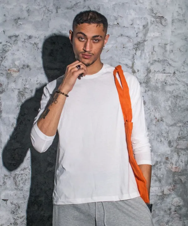 White_Raglan_Full_Sleeves_Cotton_T-Shirt_For_Unisex