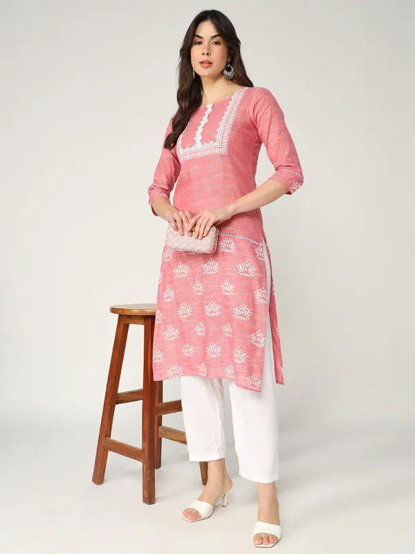 Straight_Fit_Printed_Kurta_With_Lace_At_Front_Yoke
