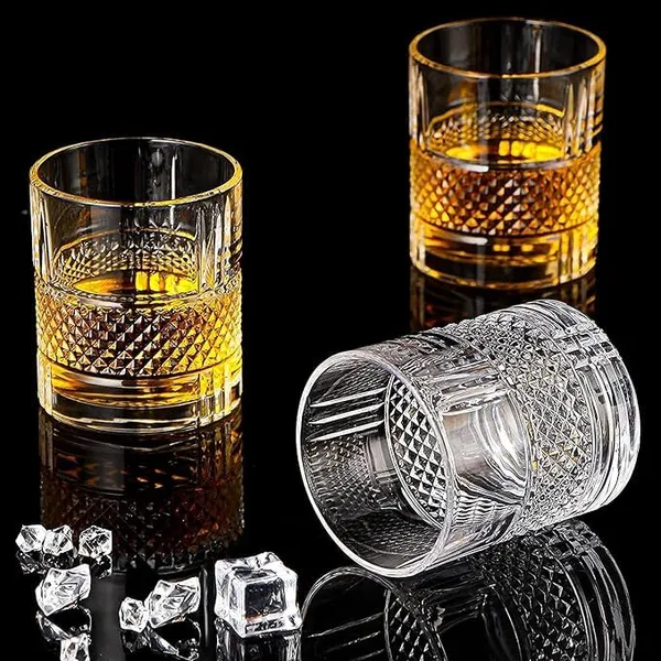 Transparent_Bar_Glass_For_Drinking_Bourbon_Whisky_Scotch_Cocktails_Cognac-_Old_Fashioned_Cocktail_Tumblers_Whiskey_Glasses_(Set_Of_2)