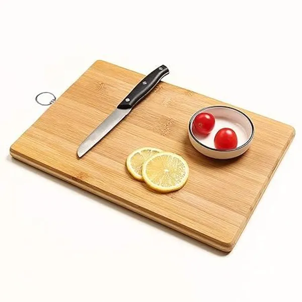 Brown_Natural_Acacia_Wood_Chopping_Cutting_And_Serving_Board_For_Vegetables_Fruits_Cheese_And_Platter_Presentation