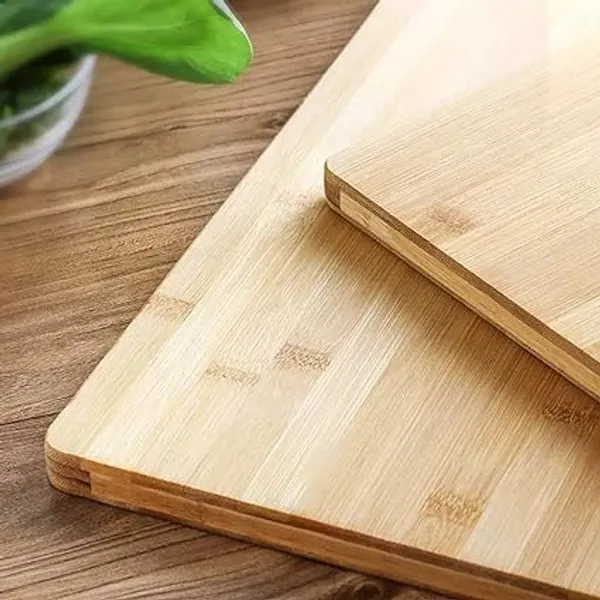 Tan_Bamboo_Vegetable_Chapoing_Board_For_Kitchen