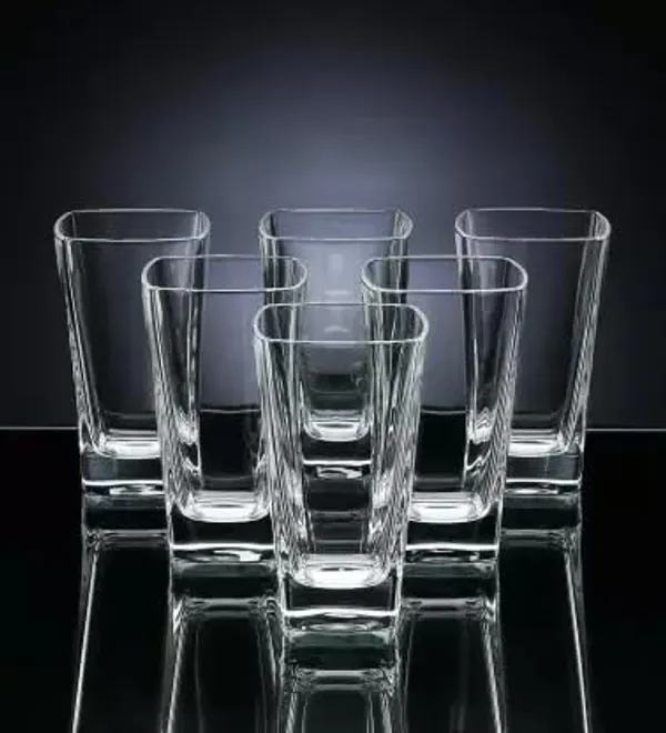 Transparent_Clear_Italian_Premium_Juice_And_Water_Glasses_Set_Of_4_300Ml_Drinking_Water_Glasses_Stylish_And_Crystal_Square_Highball_Glasses_For_Juice_Water_And_Cocktails