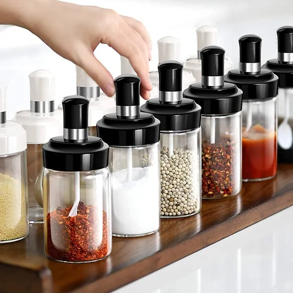 Transparent_Clear_Kitchen_Spice_Jar_With_Spoon_Borosilicate_Glass_Jar_For_Salt_Spice_Honey_Sugar_Ghee_Storage_Bottle_Glass_Container_Jar_With_Airtight_Lid_(250Ml/Set_Of_2)