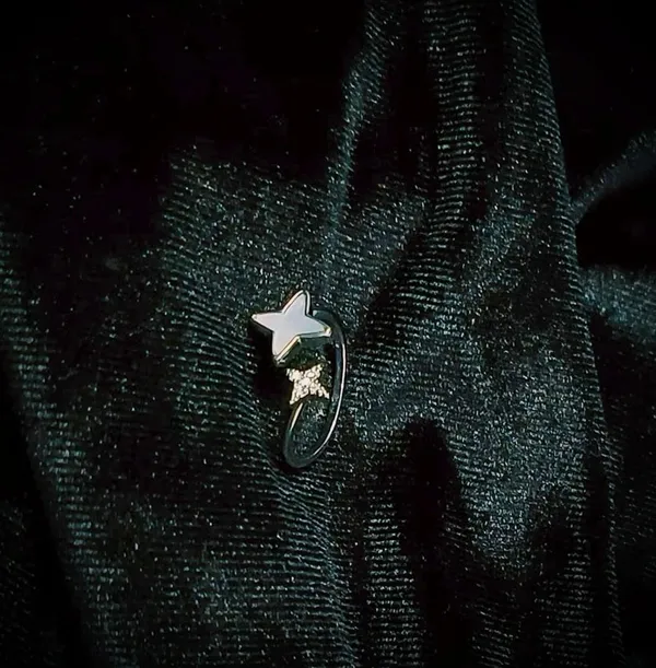 Silver_Twinkling_Star_Adjustable_Ring_For_Women