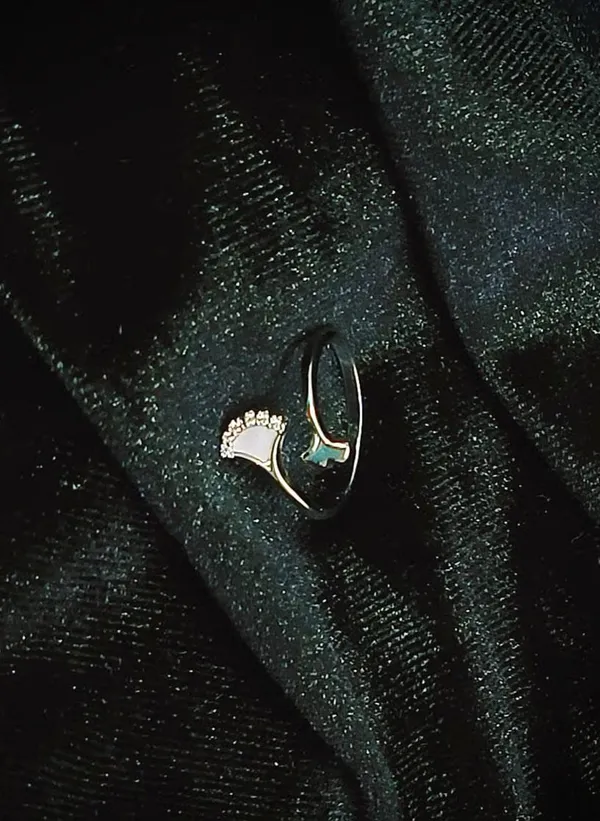 Silver_Graceful_Ginkgo_Adjustable_Ring_For_Women