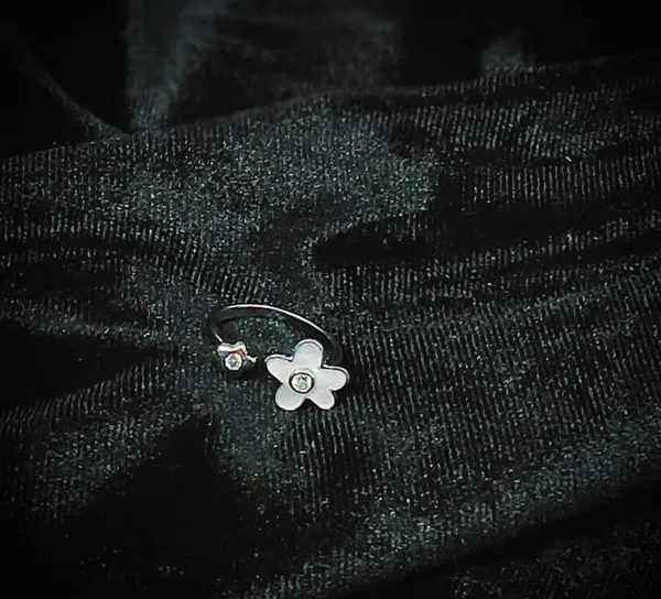Silver_Blossom_Glow_Adjustable_Ring_For_Women