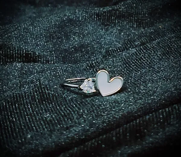 Silver_Charming_Heart_Adjustable_Ring_For_Women