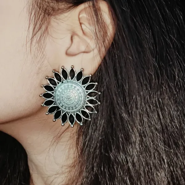 Silver_Black_Midnight_Sunburst_Earrings_For_Women