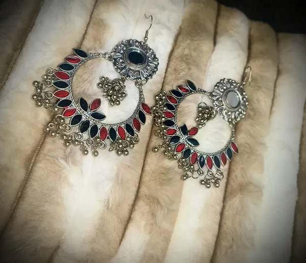 Oxidized_Silver-Plated_Chandbali_Earrings