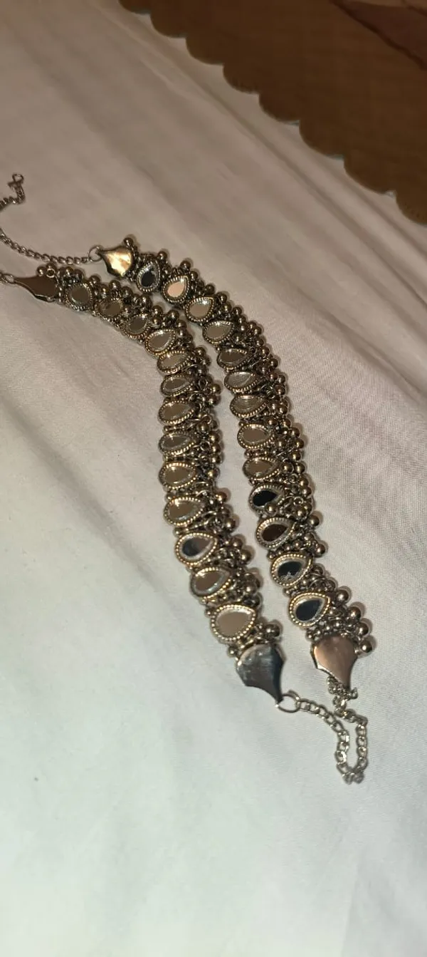Silver_Royal__Kundan_Choker_For_Women