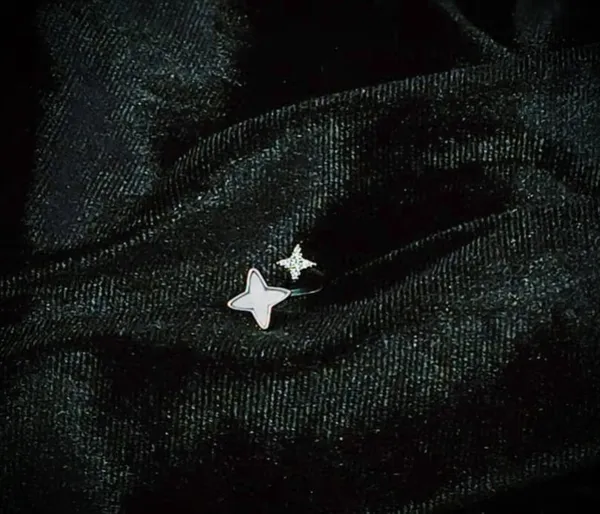 Silver_Twinkling_Star_Adjustable_Ring_For_Women