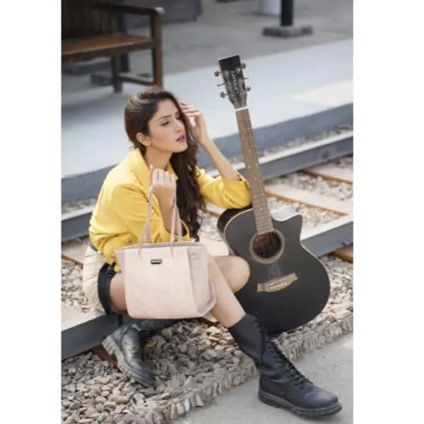 Nude_Premium_Pu_Leather_Handbag_For_Women