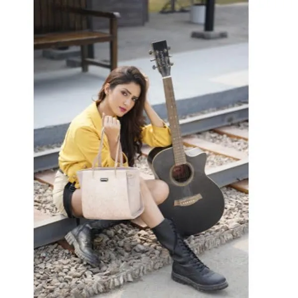 Nude_Premium_Pu_Leather_Handbag_For_Women