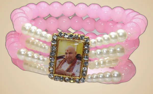 Jai_Guru_Ji_Maharaj_Handmade_4_Layer_Bracelets_for_Men_and_Women_|_Guruji_Bracelet_Swaroop_Blessing_of_Guruji_|_Guru_Ji_swaroop_Bracelet_(Pink)