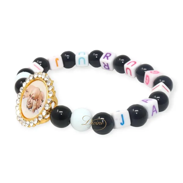 DIVINE_GURU_JI_Jai_Guruji_Swaroop_Alphabet_Bracelet_with_Jai_Guruji_Letter_Beads_|_Handmade_Spiritual_Kada_Bracelet_for_Men_&_Women_|_Devotional_Bracelet_&_Satsang_Gift