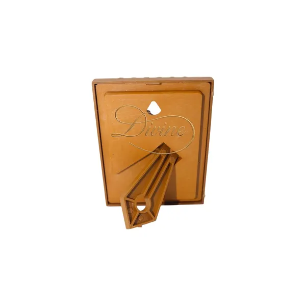 DIVINE_GURU_JI_Jai_Guru_Ji_Swaroop_Photo_Frame_9_x_6.5_cm_|_Golden_Border_Spiritual_Table_Frame_for_Home,_Office_&_Mandir_|_Devotional_Desk_Decor_&_Gift_Item