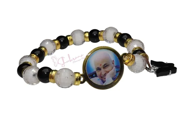 Shukrana_Blessings_Guruji_Swaroop_Bracelet_–_Blessings_of_Guruji_|_Unisex_Spiritual_Bracelet_for_Men,_Women_&_Kids_|_Stylish_and_Comfertable.