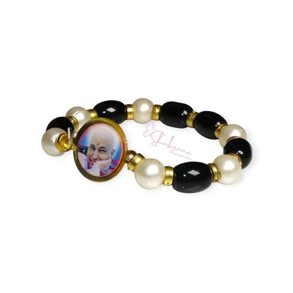 Shukrana_Blessings_Guruji_Swaroop_Bracelet_–_Blessings_of_Guruji_|_Unisex_Spiritual_Bracelet_for_Men,_Women_&_Kids_|_Stylish_and_Confertable.