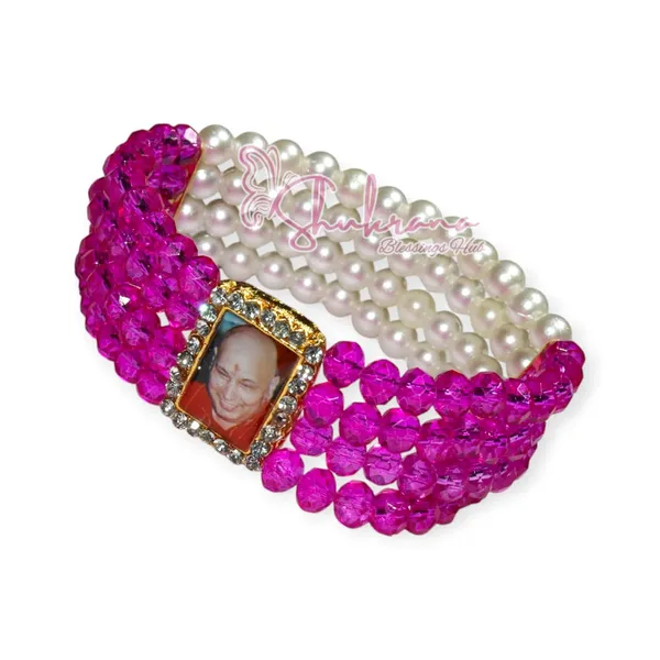 Shukrana_Blessings_Crystal_Beaded_|_Guruji_Bracelets_|_Guru_Ji_Bracelet_|_Guruji_Swaroop_Bracelets,_Pink_and_Pearl,_4-Strand_with_Rhinestone_Photo_Frame