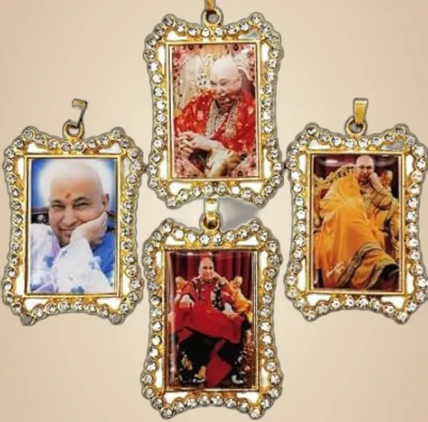 Guruji_Swaroop_Pendant_Locket_Jai_GuruJi_Blessings(pack-4)