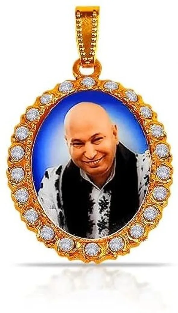 BLESSINGSHUB_Gold-plated_Diamond_Metal_Locket