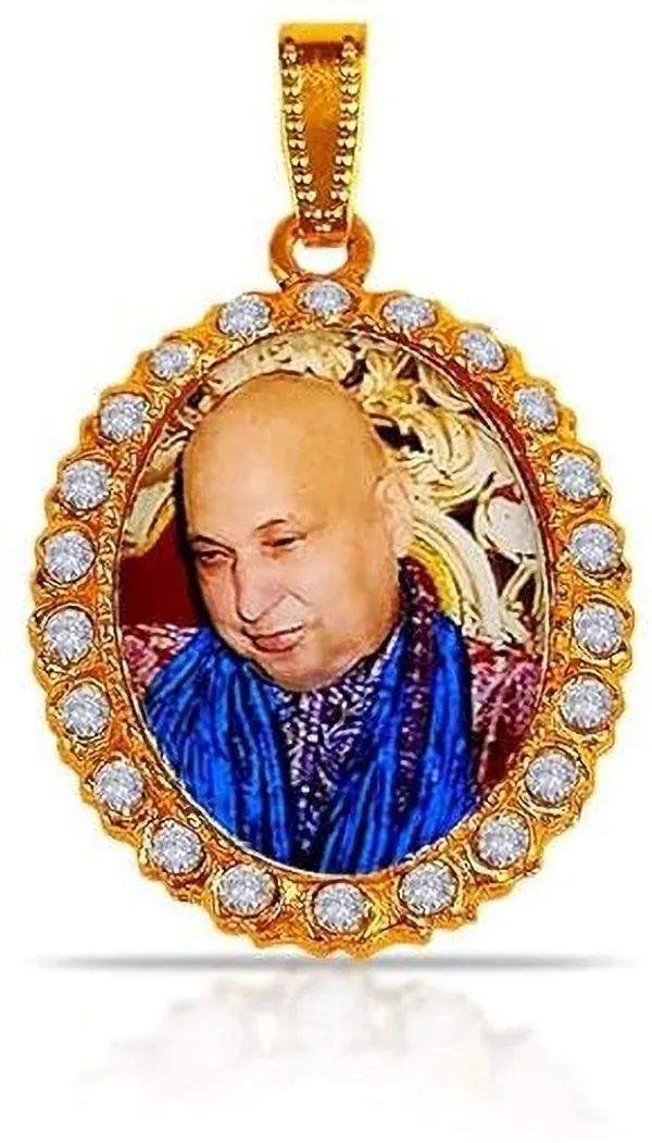 BLESSINGSHUB_Gold-plated_Diamond_Metal_Locket