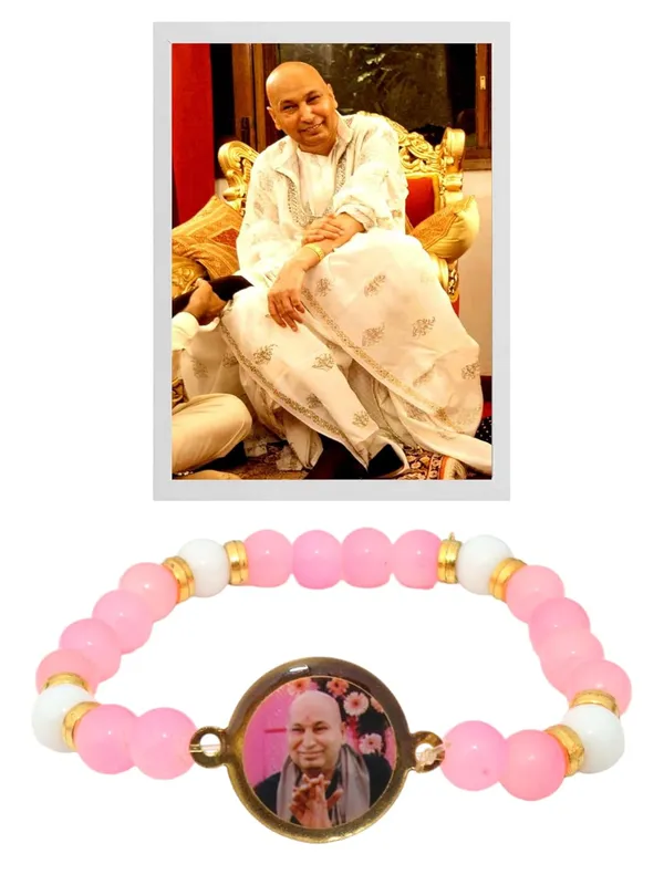 Shukrana_Blessings_Beaded_|_Guruji_Bracelets_|_Guru_Ji_Bracelet_|_Guruji_Swaroop_Bracelets_with_Photo_Charm,_Pink_and_White_Glass_Beads,_Gold_Accents_(Pink,_One_Piece)