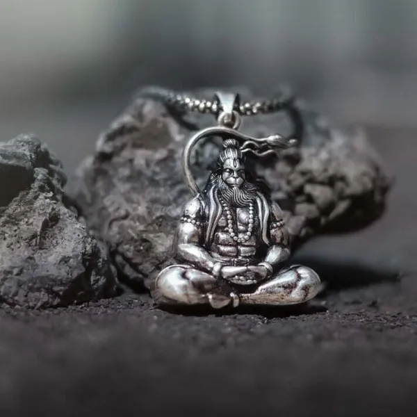 Meditation_Hanuman_Pendant_for_Men_and_Women,_Evil_Protector_Hanuman_Ji_Locket
