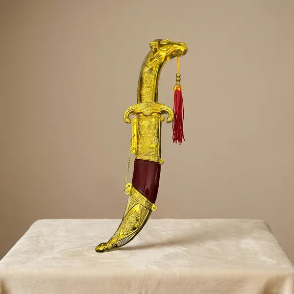Golden_&_Red_Stylish_Shining_Look_Made_of_Fibre_Plastic_Body_with_Non_Sharp_Iron_Blade_(8_Inch)