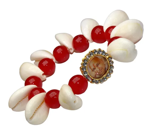 Shukrana_Blessings_Guruji_Swaroop_Kodiya_Bracelet_with_Religious_Charm,_Clear_Crystals_and_Colour_Full_Beads,_Gold-Plated_Frame_(Kodiya)