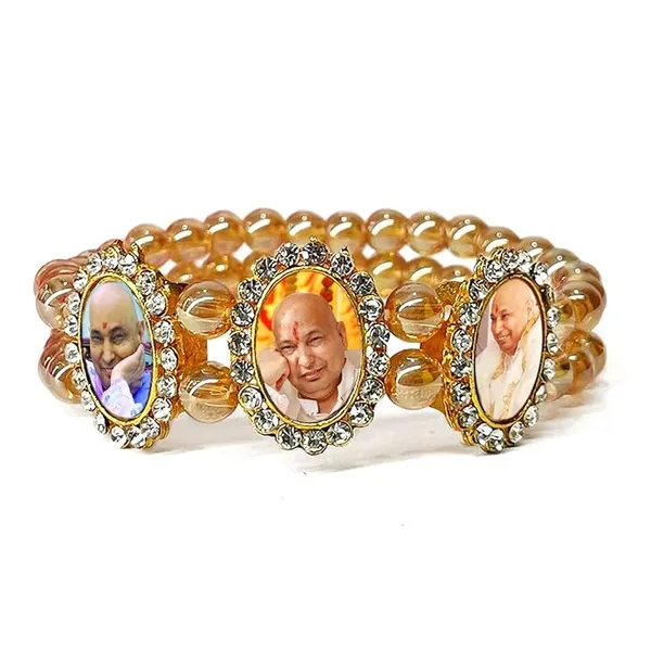 shukrana_Blessings_Hub_Mother_of_Pearl_Beads_Bracelet