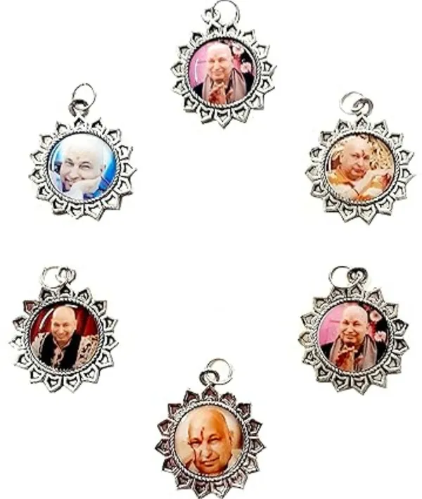 Oxidized_GURU_JI_SWAROOP_Metal_Pendants/Lockets_for_Neck_Chain(set-9)